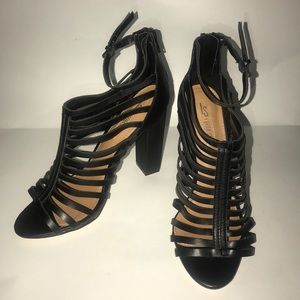 Leila Stone 4 inch Heels